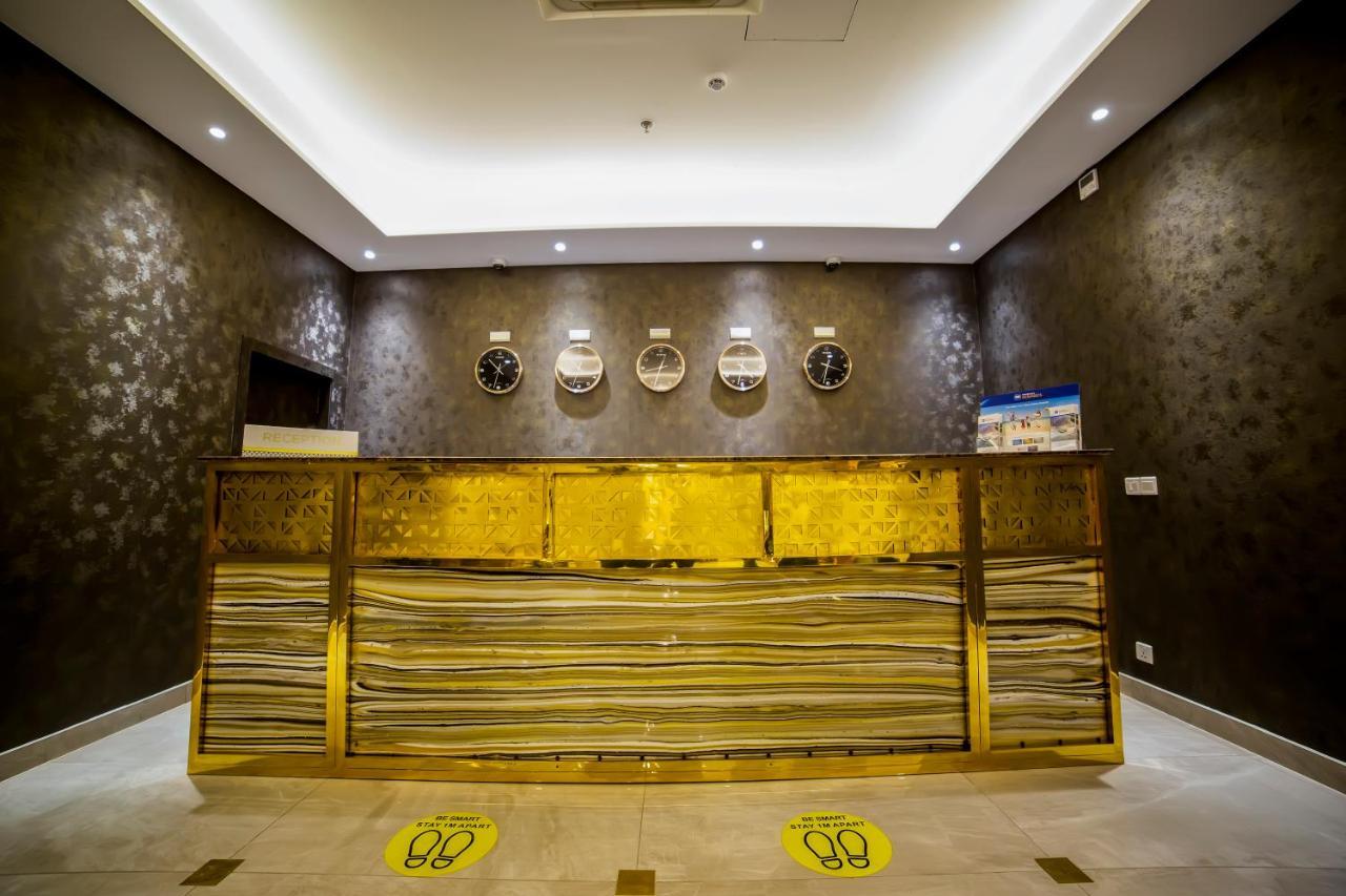 Best Western Premier Hotel Gulberg Лахор Экстерьер фото