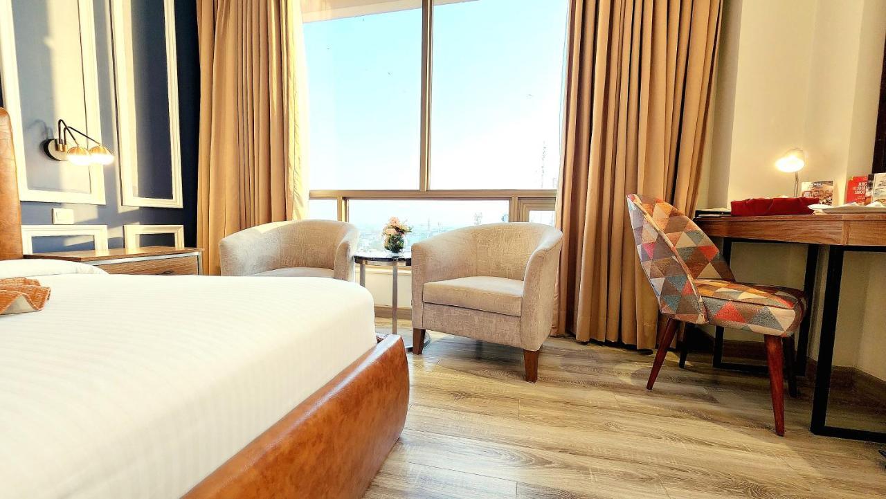 Best Western Premier Hotel Gulberg Лахор Экстерьер фото